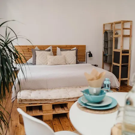 Ii Gemuetliches 1-zimmer-apartment & Eigenes Bad Ii Apartmán Koblenc