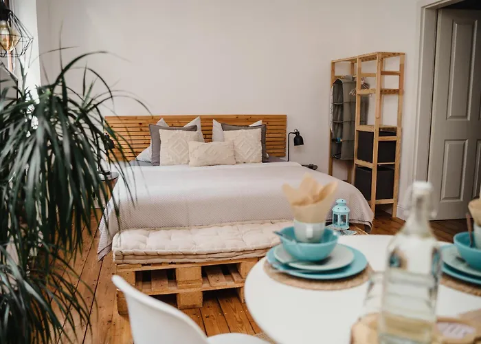 Ii Gemuetliches 1-zimmer-apartment & Eigenes Bad Ii Apartman Koblenz